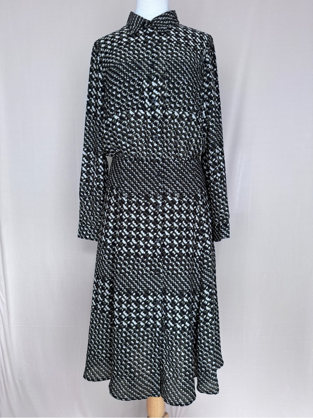 Who What Wear Long Sleeve Patterned Midi Dress